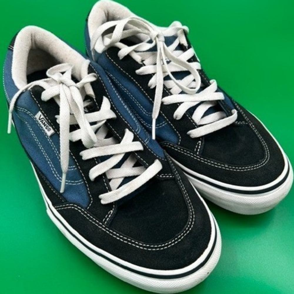 Vans Sneakers Mens 12 Navy Blue Black Suede Canvas Low Top Skate Classic Retro